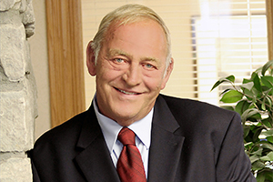 Robert L Huskins